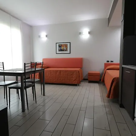 Otel Aurora