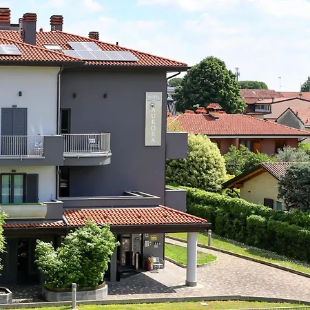 Otel Aurora 3*