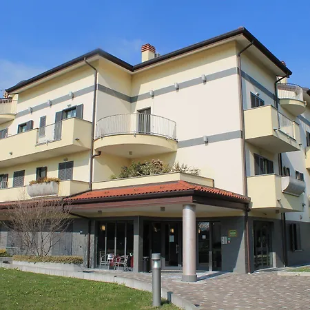 Hotel Aurora 3*